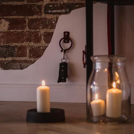 Apartament Dla Doroslych "Papierki Po Cukierkach" Lublin Kültér fotó