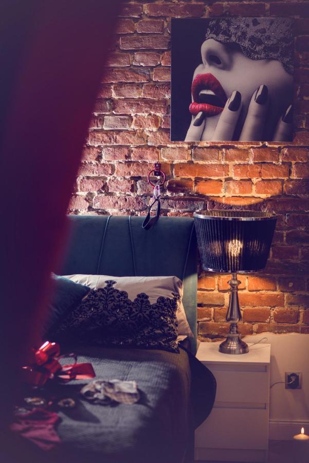 Apartament Dla Doroslych "Papierki Po Cukierkach" Lublin Kültér fotó