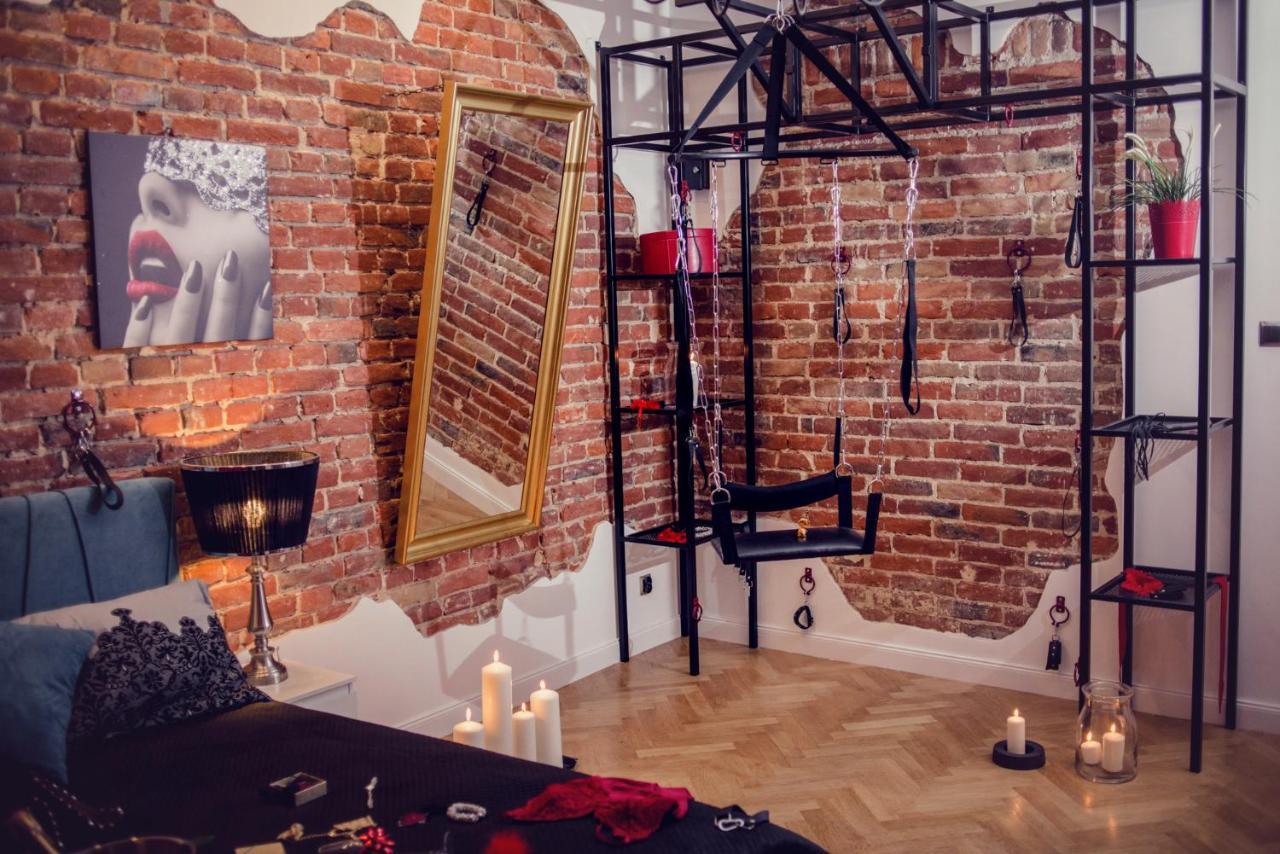 Apartament Dla Doroslych "Papierki Po Cukierkach" Lublin Kültér fotó