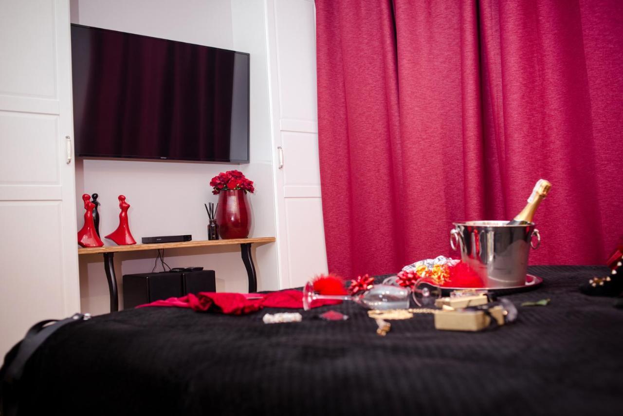 Apartament Dla Doroslych "Papierki Po Cukierkach" Lublin Kültér fotó